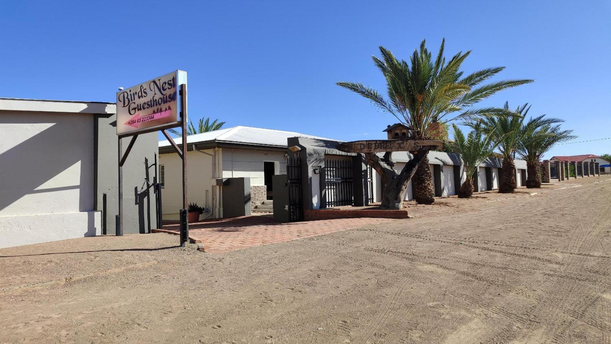 Bird'S Nest Guest House Keetmanshoop Exterior foto