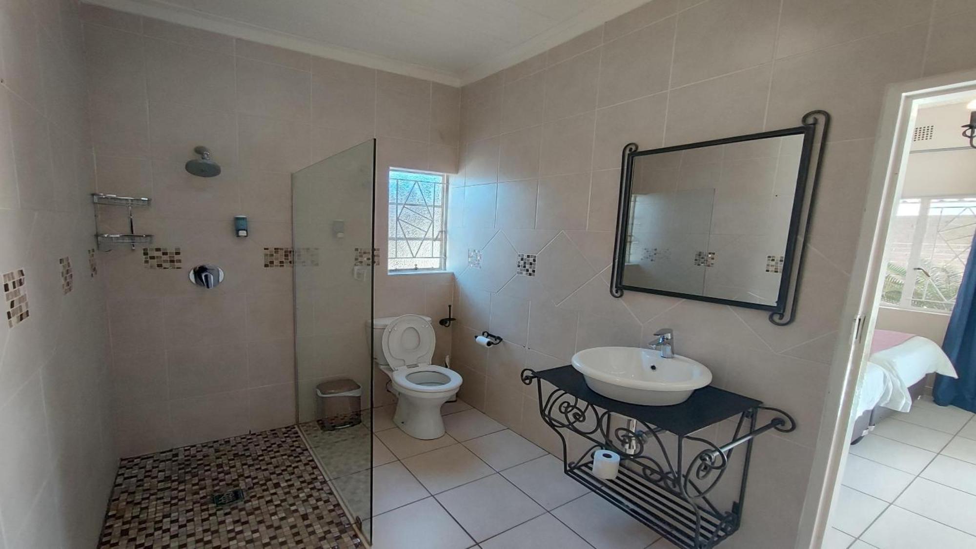 Bird'S Nest Guest House Keetmanshoop Habitación foto